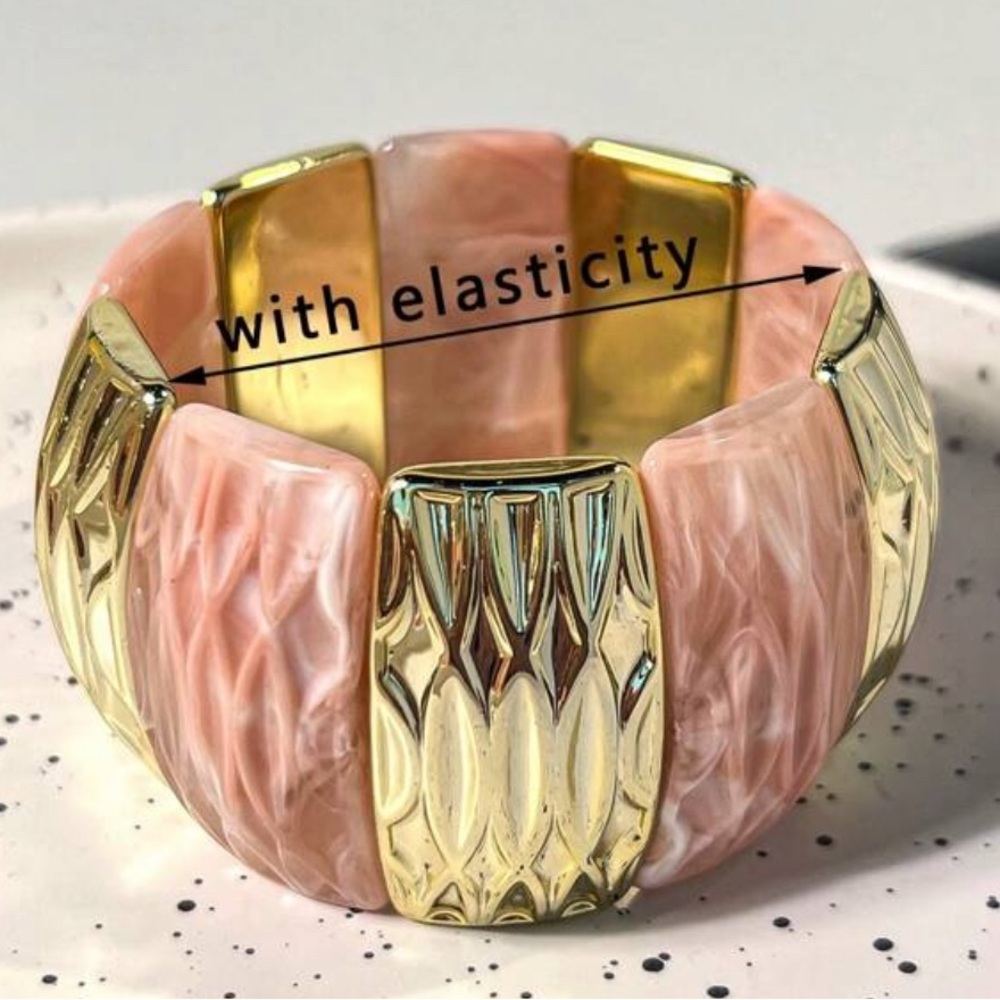 NWOT Elegant Gold and Pink Bracelet